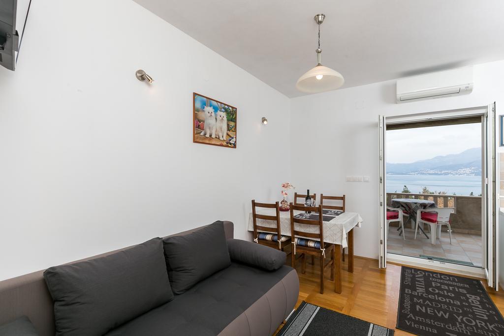Oliva Apartment